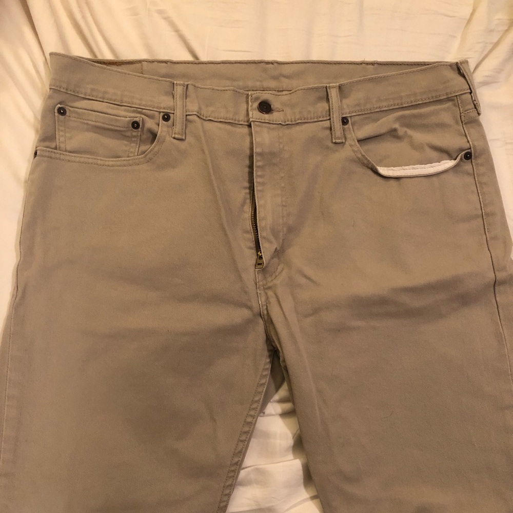 38/32 Levi’s 502 Jeans